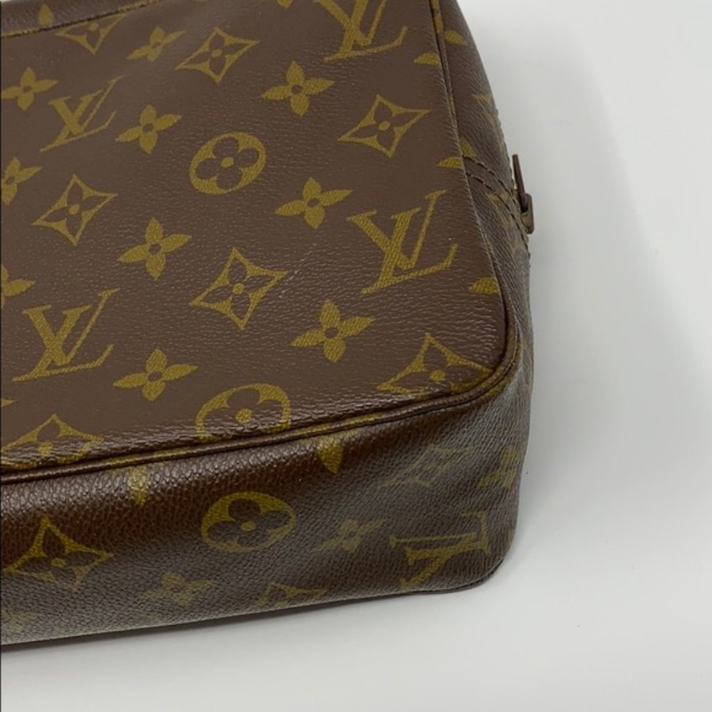 Authentic Louis Vuitton Cosmetic Pouch Vintage - Picture 12 of 13